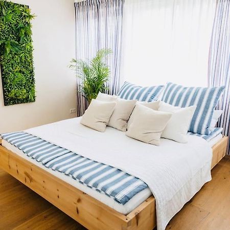 Apartamento Wohlfuehloase In Perfekter Lage Stuttgart Exterior foto